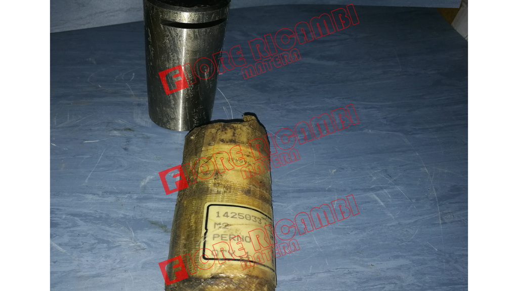1425033M2 PERNO