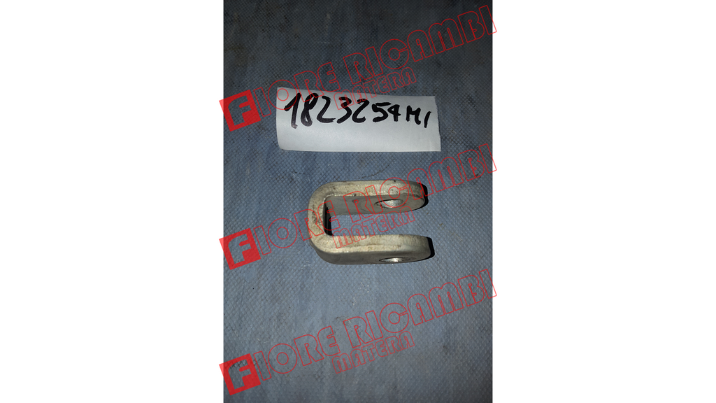 1823254M1 - FORCELLA