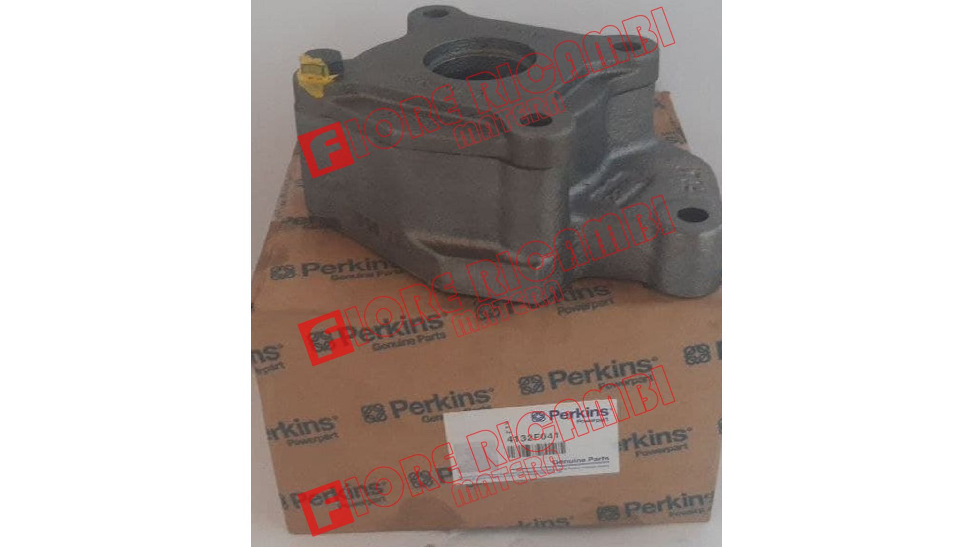 6679492A1 POMPA OLIO 4132F041
