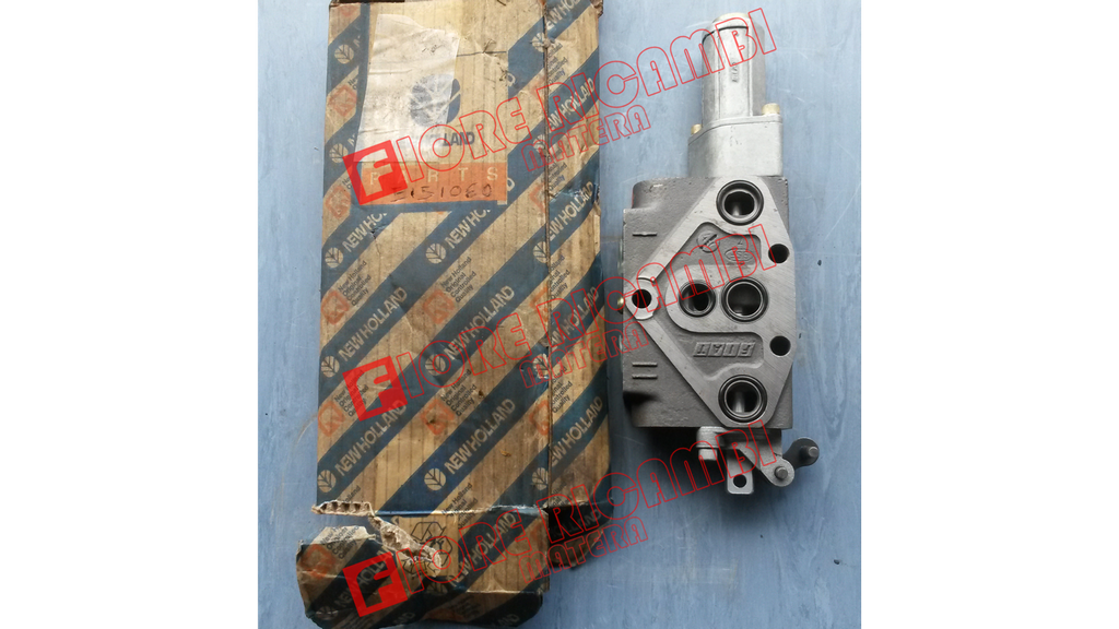 5151060 DISTRIBUTORE