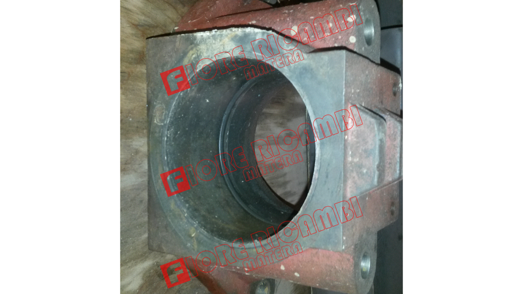 3386316M91 CUSCINETTO SUPPORTO USATO