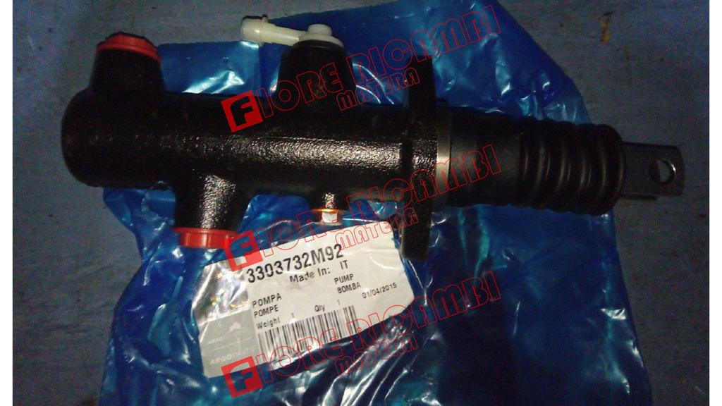 3303732M92 - POMPA FRENO